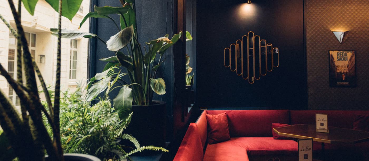 The lounge at Le Métropole
